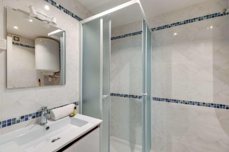 Appartement Guestready - Bel A 6 Min Du Metro Gare Du Nord Parijs